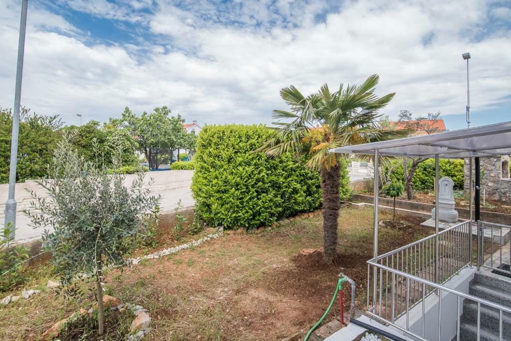 קרק Beljan Apartments מראה חיצוני תמונה