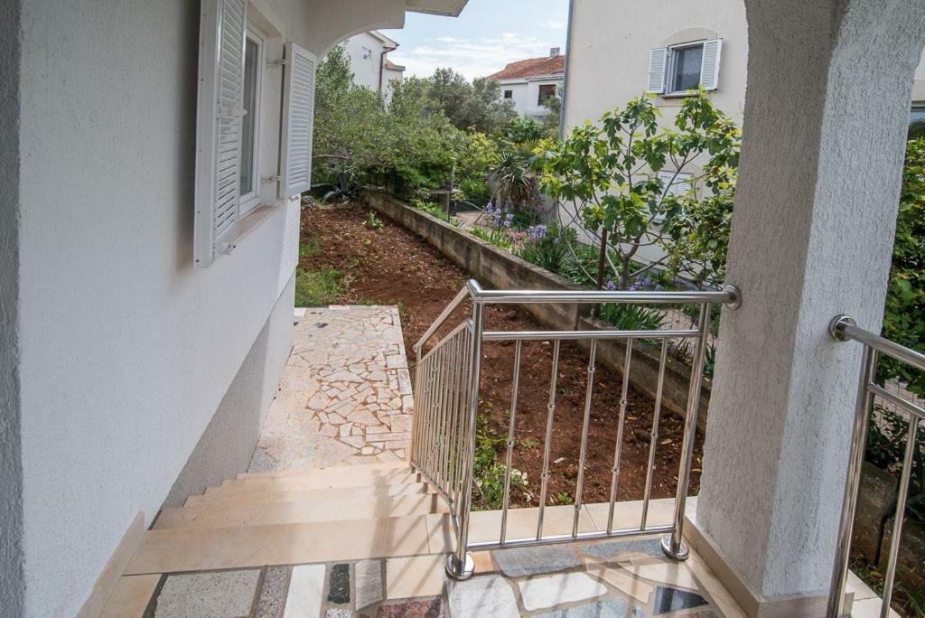 קרק Beljan Apartments מראה חיצוני תמונה