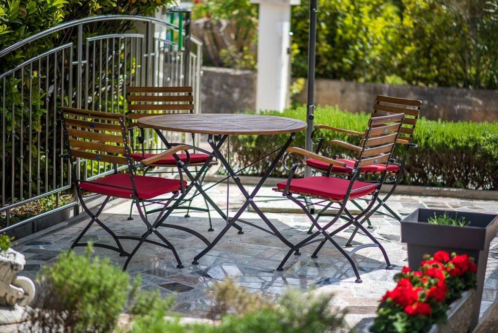 קרק Beljan Apartments מראה חיצוני תמונה