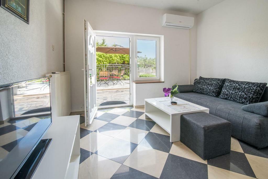 קרק Beljan Apartments מראה חיצוני תמונה