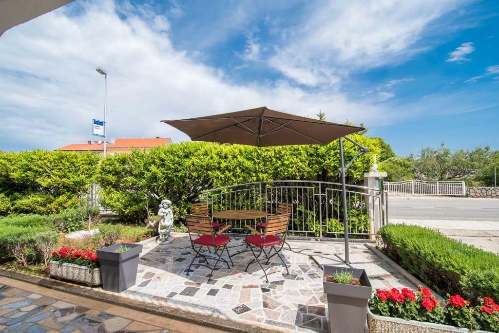 קרק Beljan Apartments מראה חיצוני תמונה